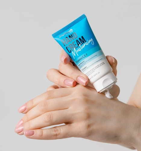 Крем для рук увлажняющий с маслом ши, гиалуроновой кислотой и муцином улитки / Depiltouch Professional 50 мл фото 2